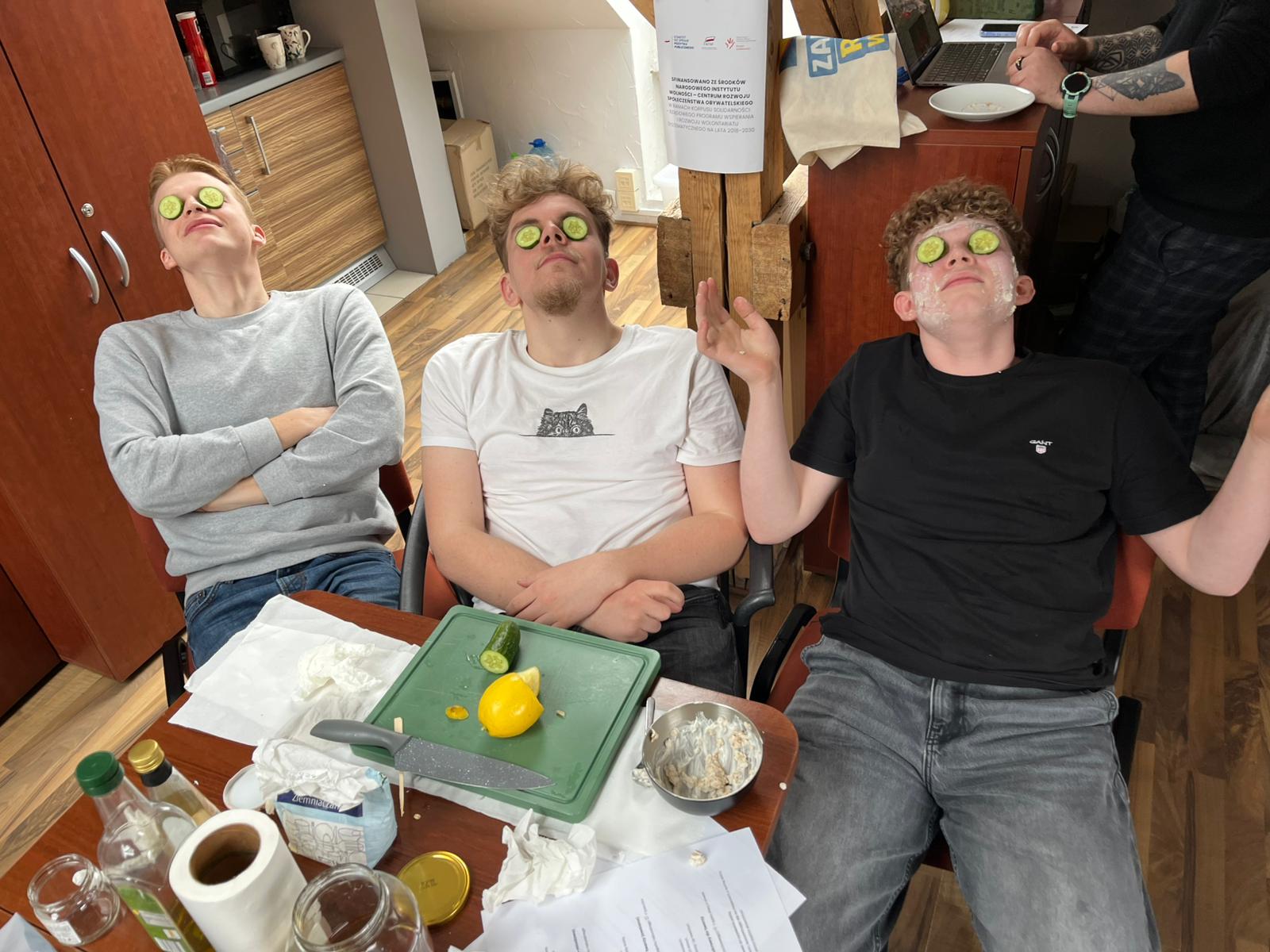 Relaksacja uczniów dzięki użyciu naturalnych kosmetyków