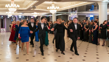 polonez 5AF – czwórkami 