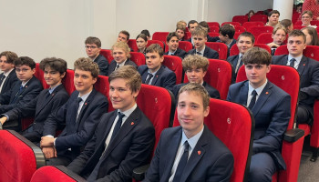 klasa 2D –uczestnicy sesji na widowni