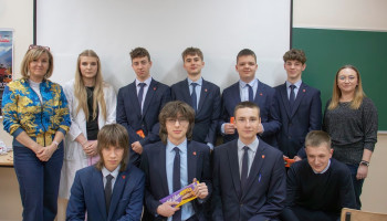 Uczestnicy błyskawicznego konkursu z Paniami Dyrektor