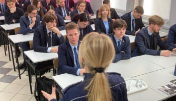 uczniowie uczestniczący w spotkaniu CBZC