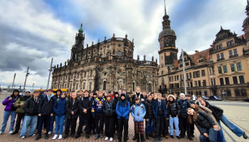 Uczniowie w Starym Mieście